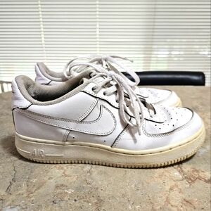 NIKE Air Force 1 shoes white Size 6Y